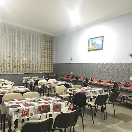 Bereke Hostel Simkent Buitenkant foto