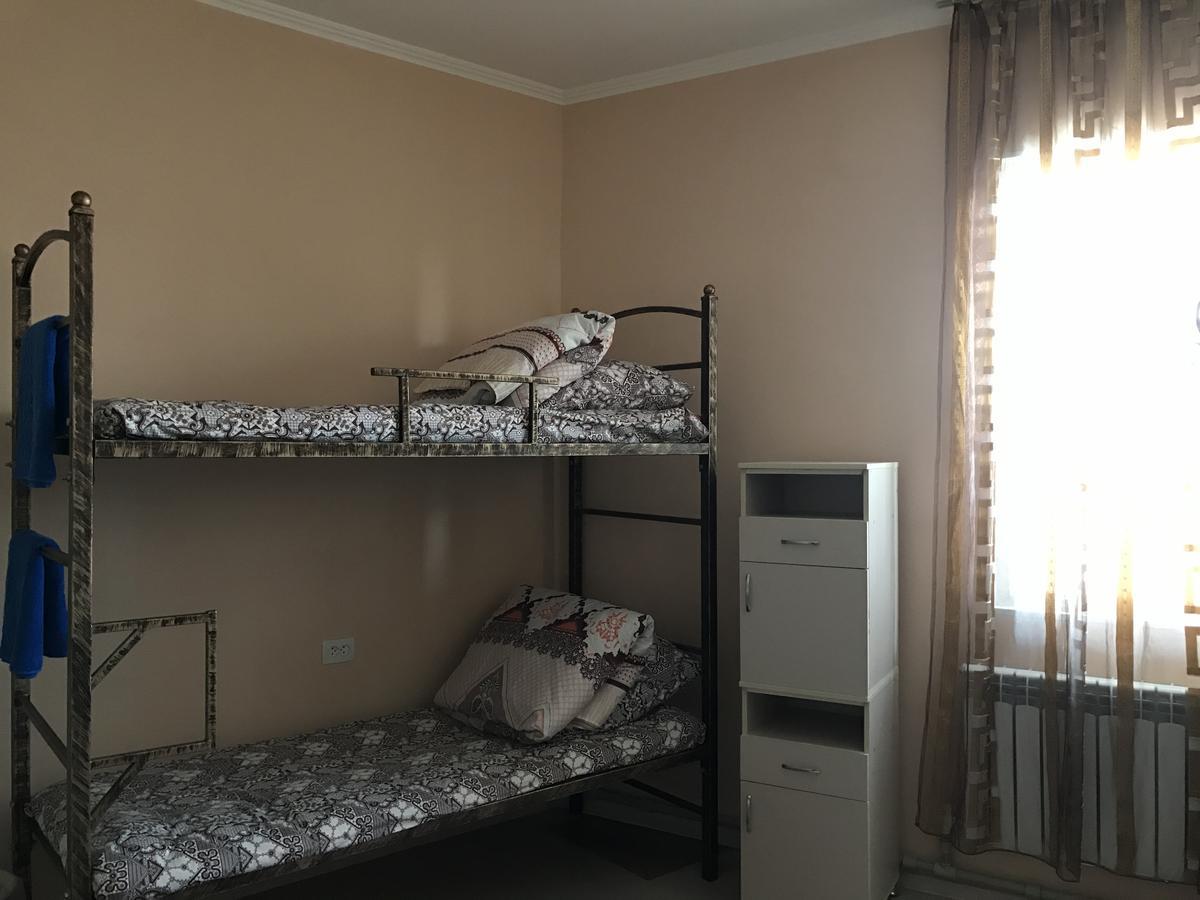 Bereke Hostel Simkent Buitenkant foto